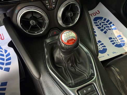 Used 2019 Chevrolet Camaro SS RWD image 42