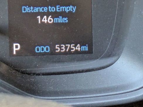 Used 2022 Toyota Corolla LE image 27