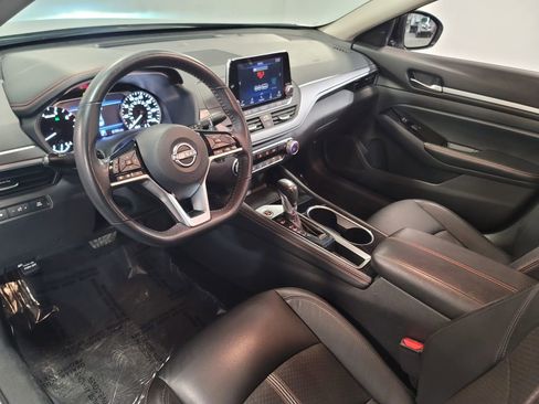 Certified 2024 Nissan Altima 2.5 SR image 19