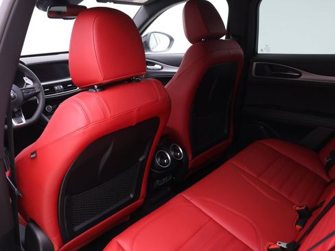 New 2026 Alfa Romeo Stelvio Sprint image 13