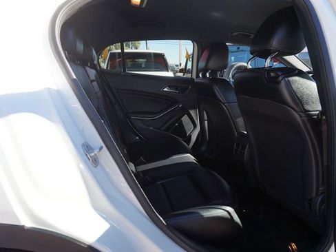 Used 2016 Mercedes-Benz GLA 250 image 19