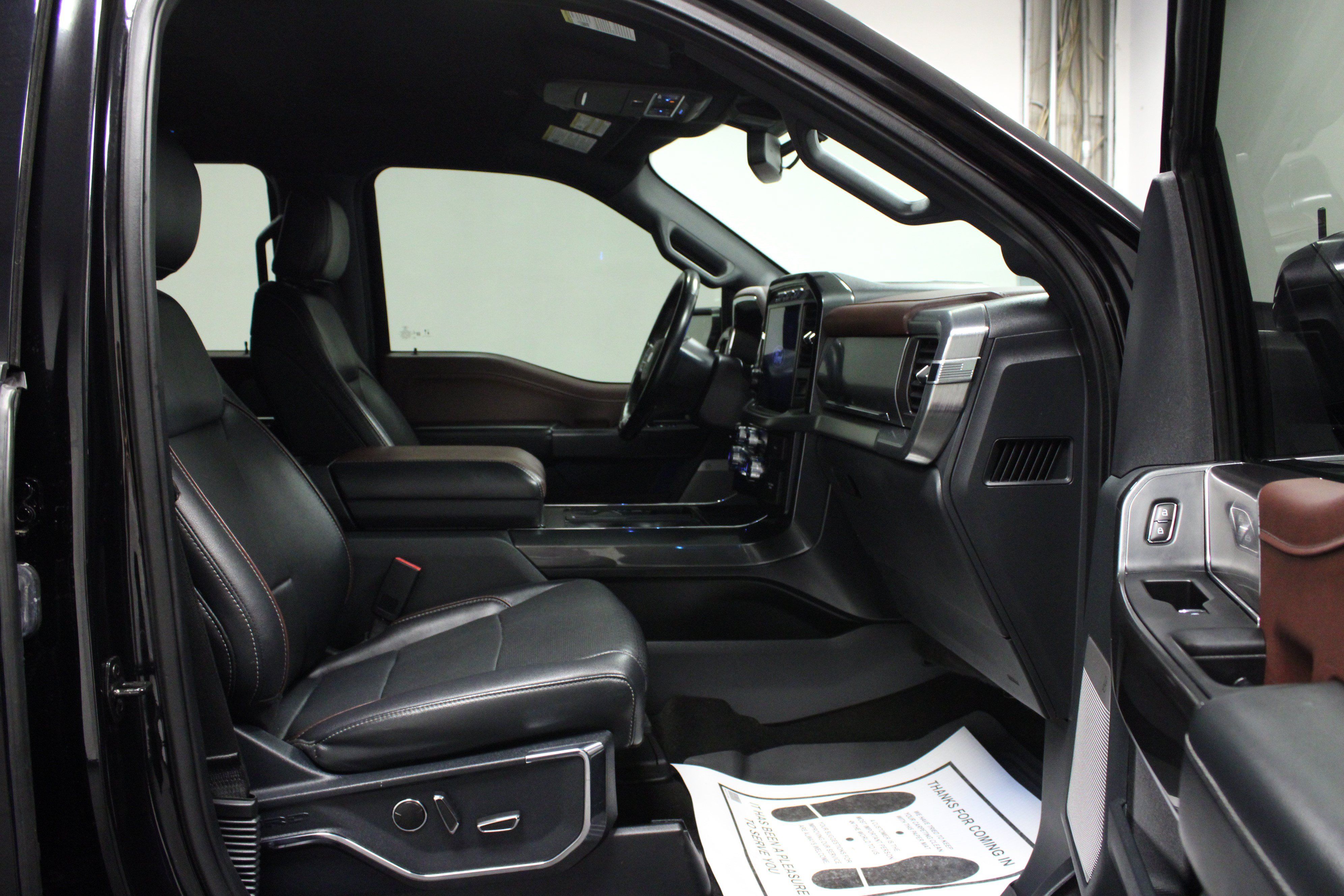 Used 2021 Ford F150 Lariat w/ Max Trailer Tow Package AWD/4WD image 16