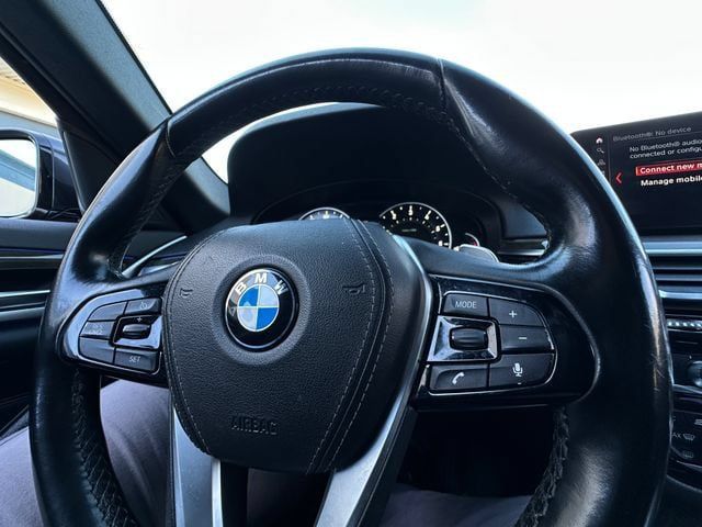 Used 2019 BMW 540i w/ Convenience Package RWD image 20