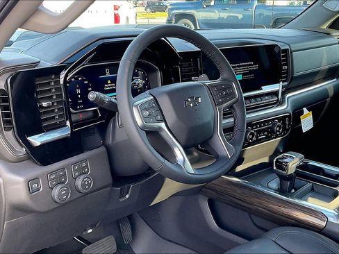 New 2026 Chevrolet Silverado 1500 LT Trail Boss w/ LT Trail Boss Premium Package image 6