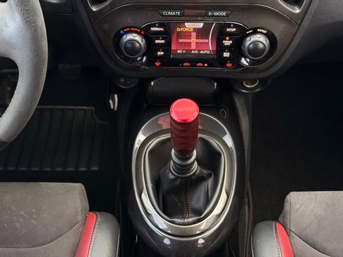 Used 2015 Nissan Juke NISMO RS FWD image 39