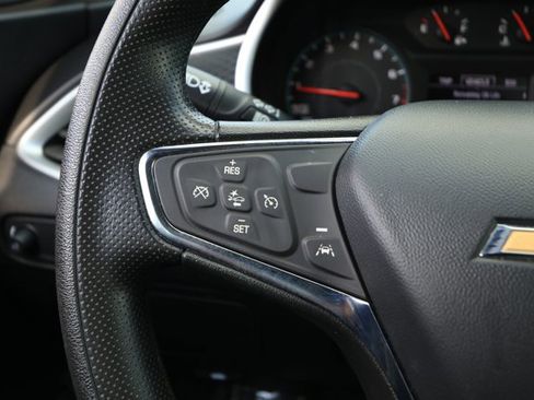 Used 2024 Chevrolet Malibu LT image 13