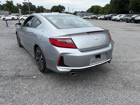 Used 2017 Honda Accord EX-L image 8