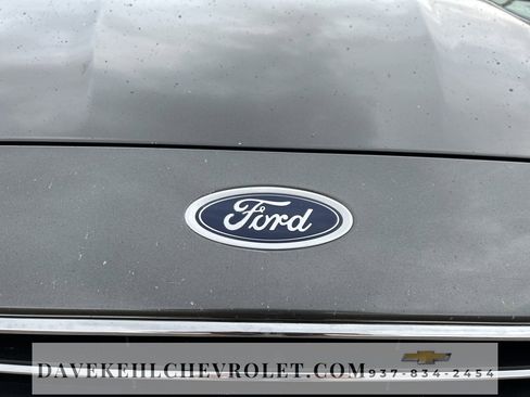 Used 2019 Ford Fusion SEL image 16