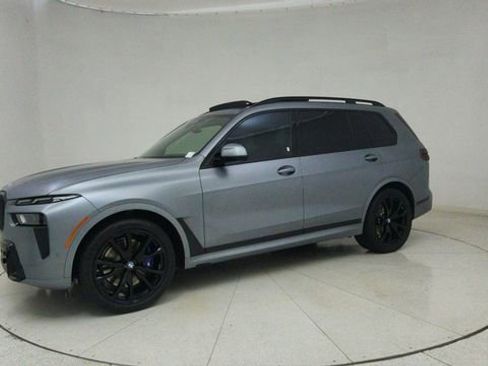 Used 2024 BMW X7 xDrive40i w/ M Sport Package image 71