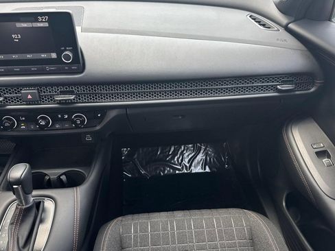 Used 2024 Honda HR-V Sport image 28