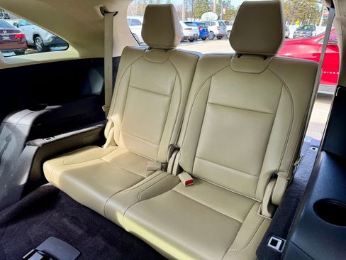 Used 2018 Acura MDX SH-AWD image 13