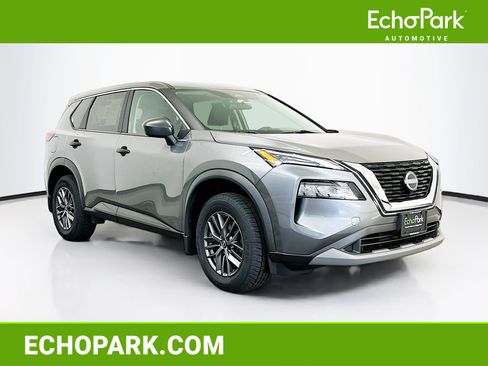 Used 2023 Nissan Rogue S AWD/4WD image 1