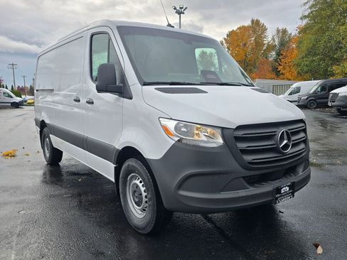 New 2026 Mercedes-Benz Sprinter 2500 image 8