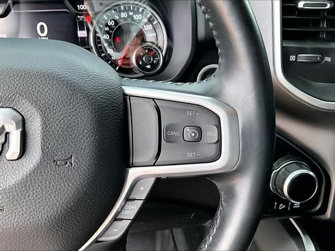Used 2022 RAM 1500 Big Horn AWD/4WD image 24