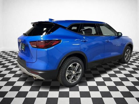 Certified 2025 Chevrolet Blazer LT image 9