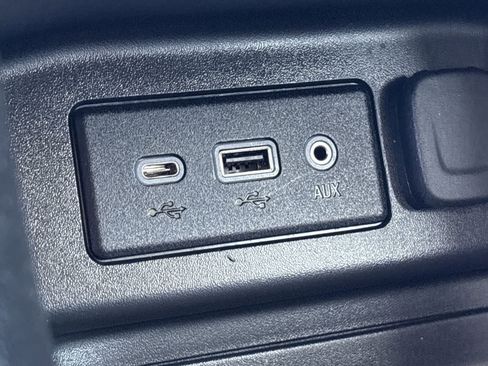 Used 2023 Chevrolet Equinox LS w/ Driver Confidence II Package image 24