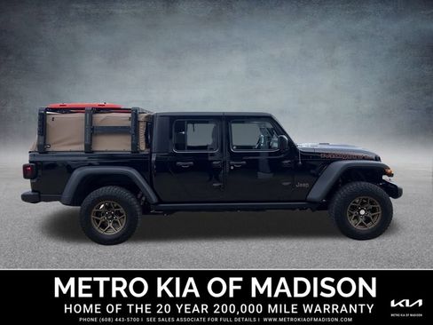 Used 2023 Jeep Gladiator Mojave w/ Cold Weather Group image 5