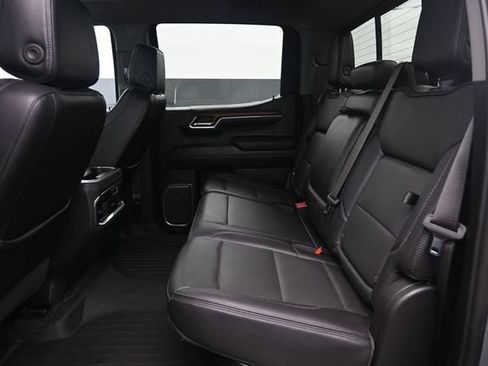 Used 2023 GMC Sierra 1500 Denali w/ Denali Reserve Package AWD/4WD image 11