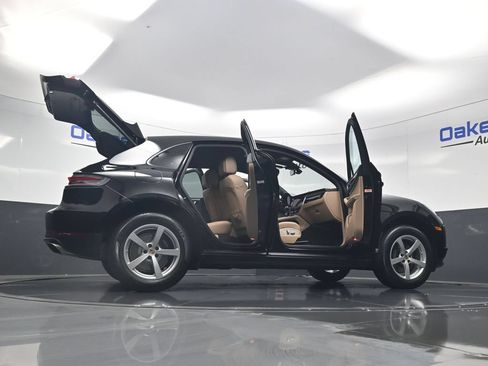 Used 2020 Porsche Macan AWD/4WD image 59
