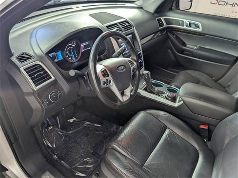 Used 2014 Ford Explorer Limited image 10