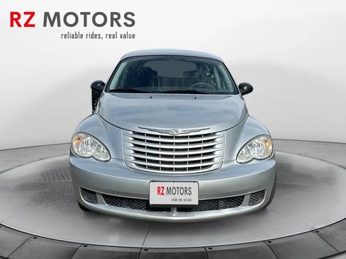 Used 2009 Chrysler PT Cruiser image 8