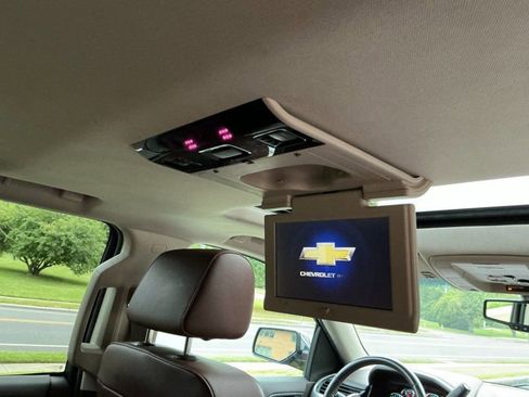 Used 2019 Chevrolet Tahoe Premier image 12