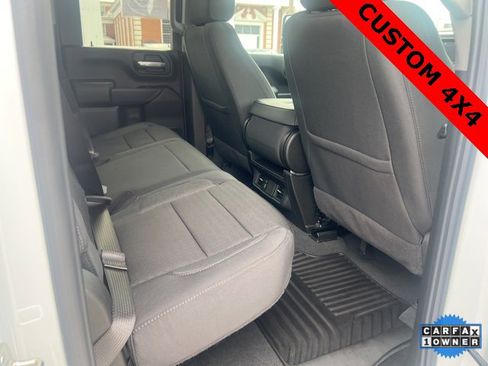 Used 2024 Chevrolet Silverado 2500 Custom w/ Custom Value Package image 13