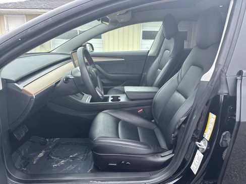 Used 2023 Tesla Model 3 Standard Range image 14
