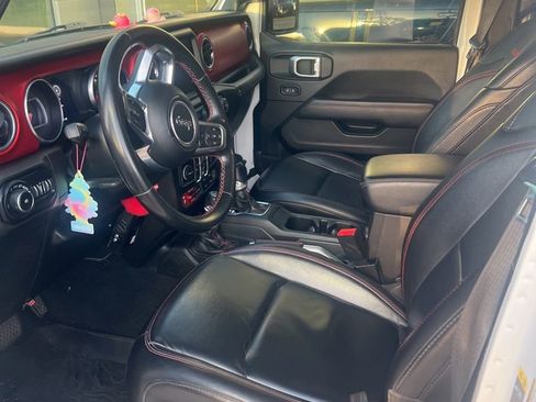 Used 2020 Jeep Wrangler Unlimited Rubicon image 6