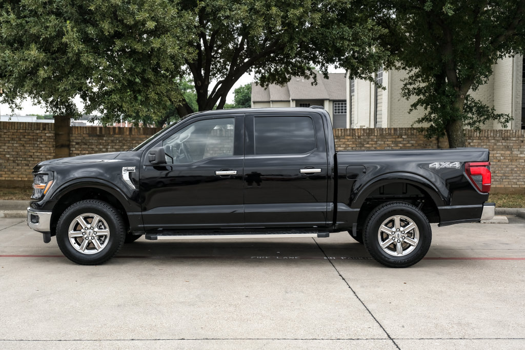 Used 2025 Ford F150 XLT w/ Equipment Group 301A Standard AWD/4WD image 20