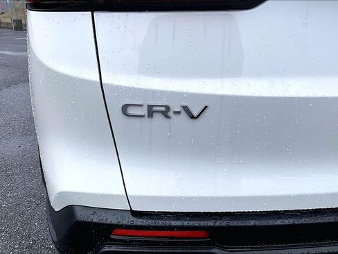 Used 2023 Honda CR-V EX image 9