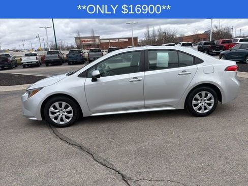 Used 2024 Toyota Corolla LE image 7