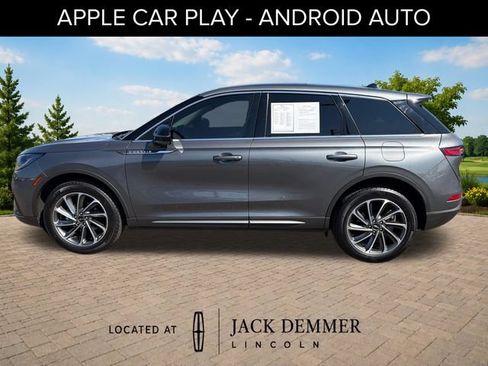 Used 2024 Lincoln Corsair AWD w/ Equipment Group 101A image 4