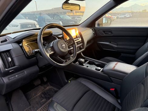 Certified 2023 Nissan Pathfinder Rock Creek image 14