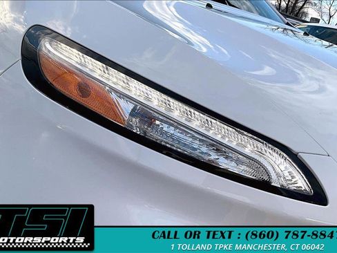 Used 2016 Jeep Cherokee Latitude w/ Cold Weather Group image 29