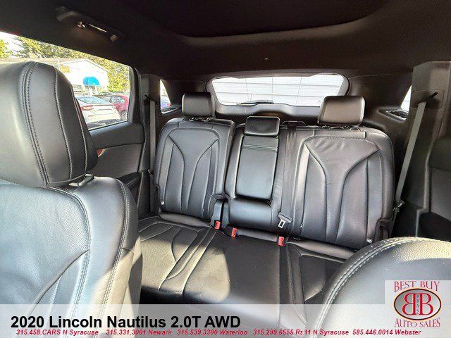 Used 2020 Lincoln Nautilus Reserve AWD/4WD image 23