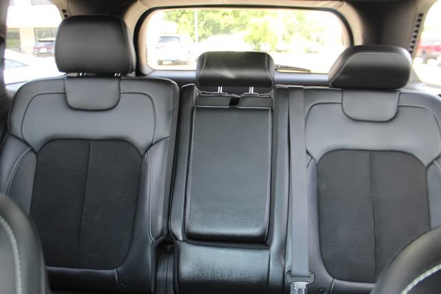 Used 2024 Jeep Grand Cherokee Altitude AWD/4WD image 26