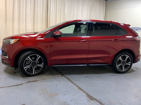 Certified 2019 Ford Edge ST w/ Convenience Package AWD/4WD image 6