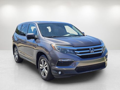 Used 2017 Honda Pilot EX-L image 3