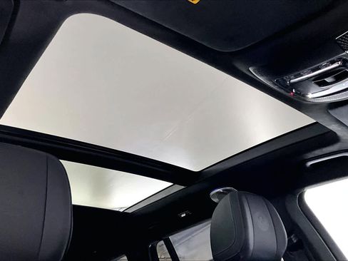 Used 2025 Mercedes-Benz GLS 63 AMG 4MATIC image 14