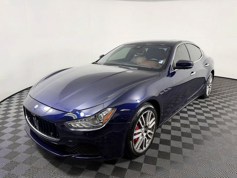 Used 2017 Maserati Ghibli S RWD image 2