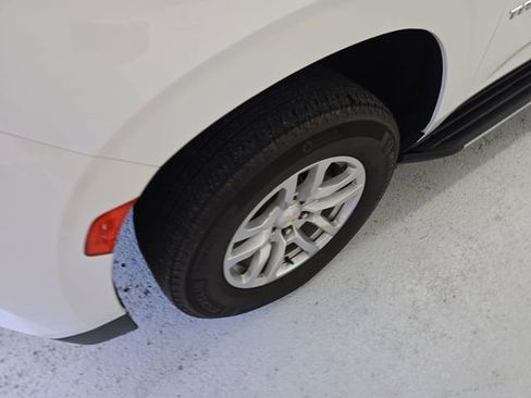 Certified 2023 Chevrolet Tahoe LS image 9