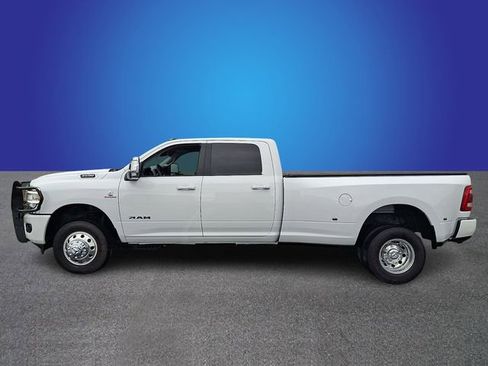Used 2024 RAM 3500 Laramie AWD/4WD image 7