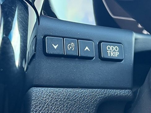 Certified 2025 Lexus ES 350 F Sport image 21