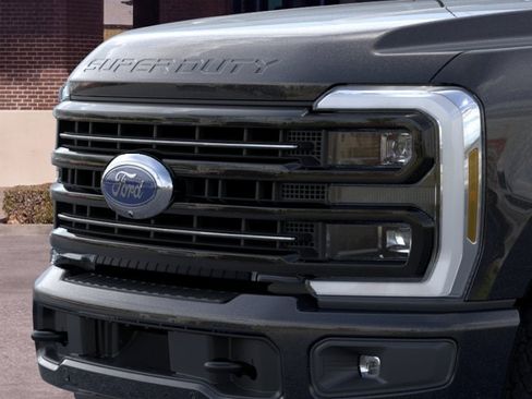 New 2026 Ford F350 Platinum w/ Tremor Off-Road Package AWD/4WD image 17