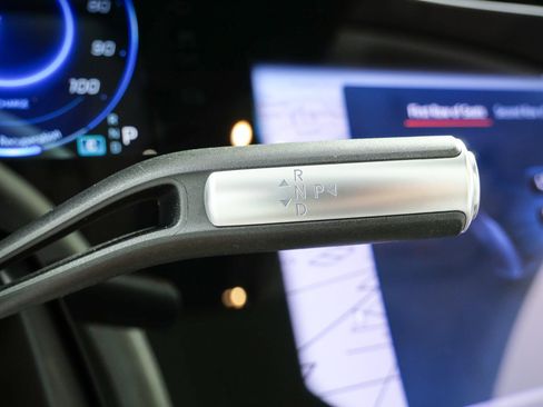 Used 2022 Mercedes-Benz EQS 580 4MATIC Sedan image 18