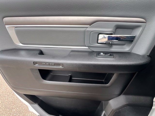 Used 2023 RAM 1500 Classic SLT w/ Electronics Group AWD/4WD image 24