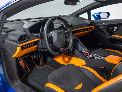 Used 2023 Lamborghini Huracan Tecnica RWD image 20