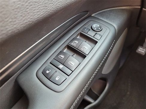 Certified 2022 Dodge Durango SXT w/ Trailer Tow Group IV image 23