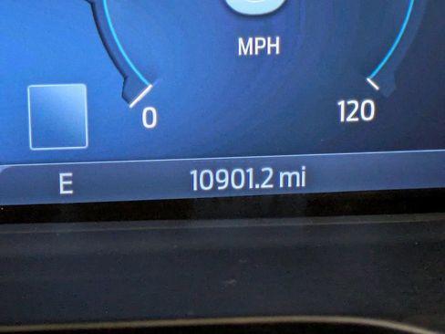 Used 2025 Ford F150 Lightning Flash image 16